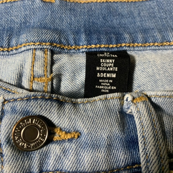 Stylish ripped jeans - Picture 5 of 5